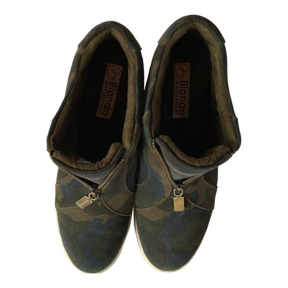 Blondo Glenda Camo Wedge Bootie \ Size 8M - Picture 7 of 13